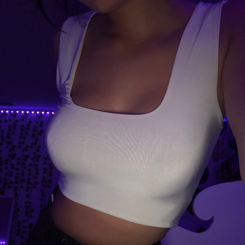 White PrettyLittleThing Tank Top